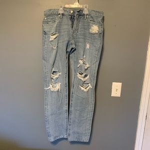 Abercrombie & Fitch Ripped Jeans